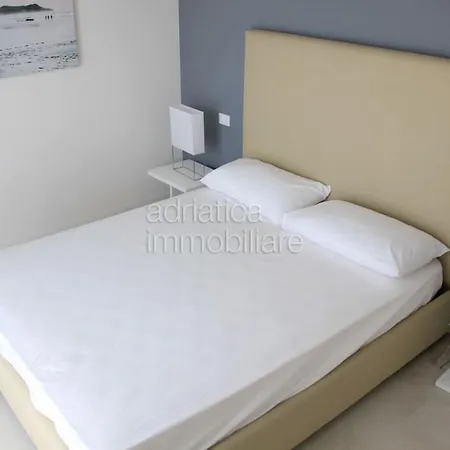 Les Maisons Apartment *