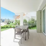 Διαμέρισμα Les Maisons *