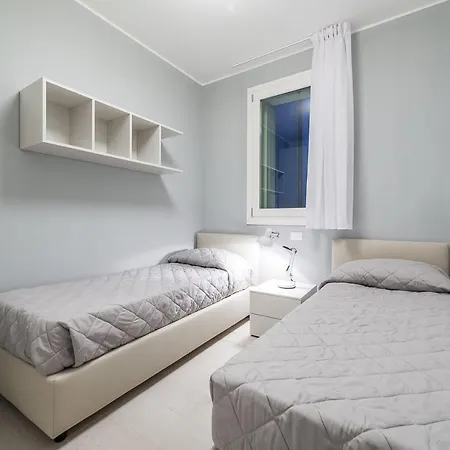 Les Maisons * Τζεσόλο Λίντο
