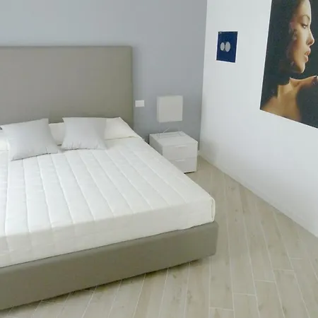 Les Maisons Διαμέρισμα