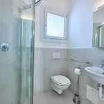 Апартаменты Les Maisons