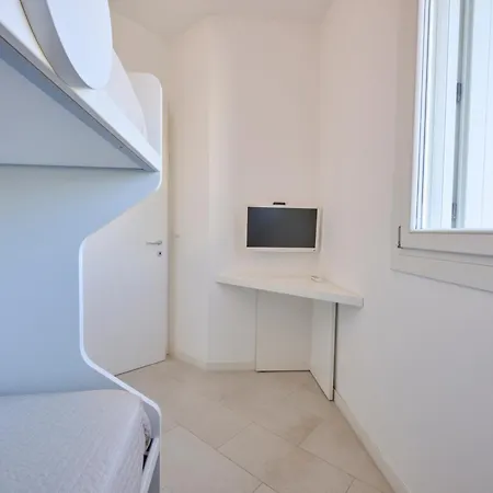 Les Maisons * Jesolo