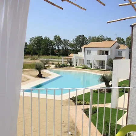 Les Maisons 公寓